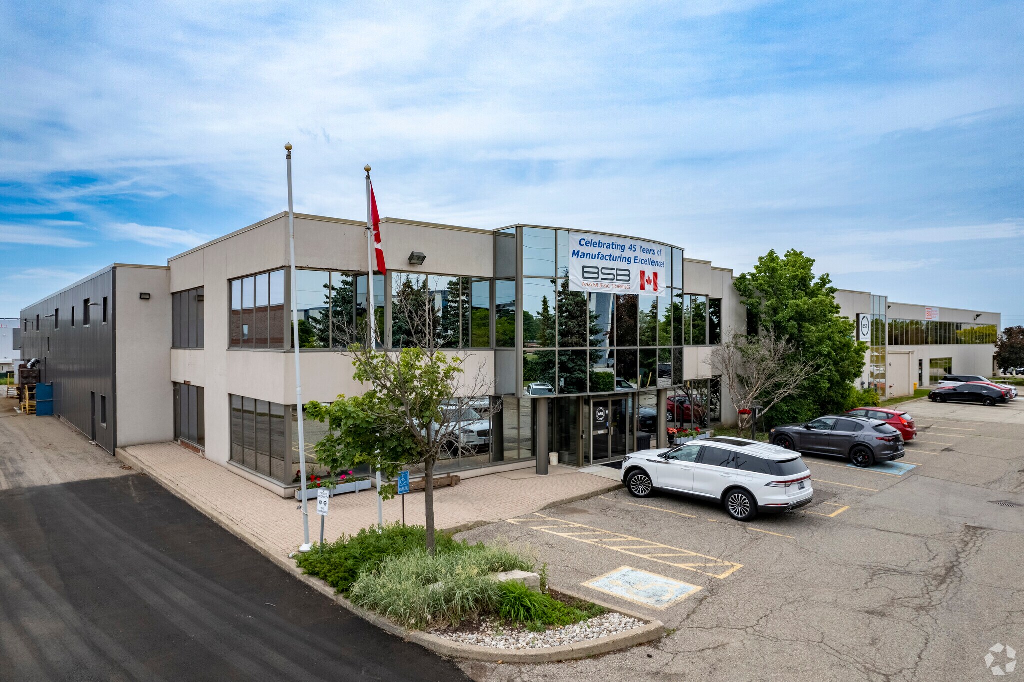 5316 John Lucas Dr, Burlington, ON for sale Primary Photo- Image 1 of 1