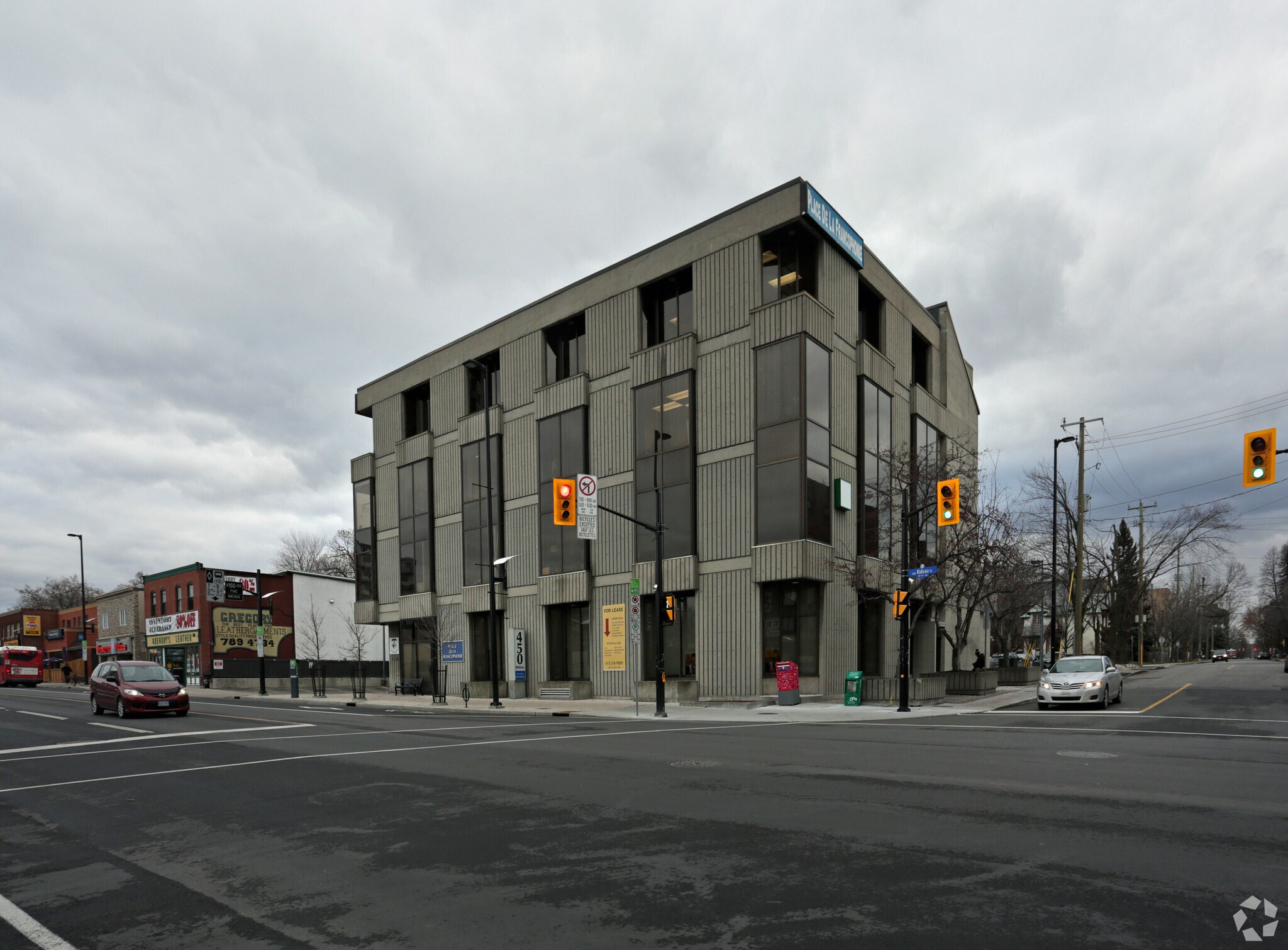 450 Rideau St, Ottawa, ON for lease Primary Photo- Image 1 of 5