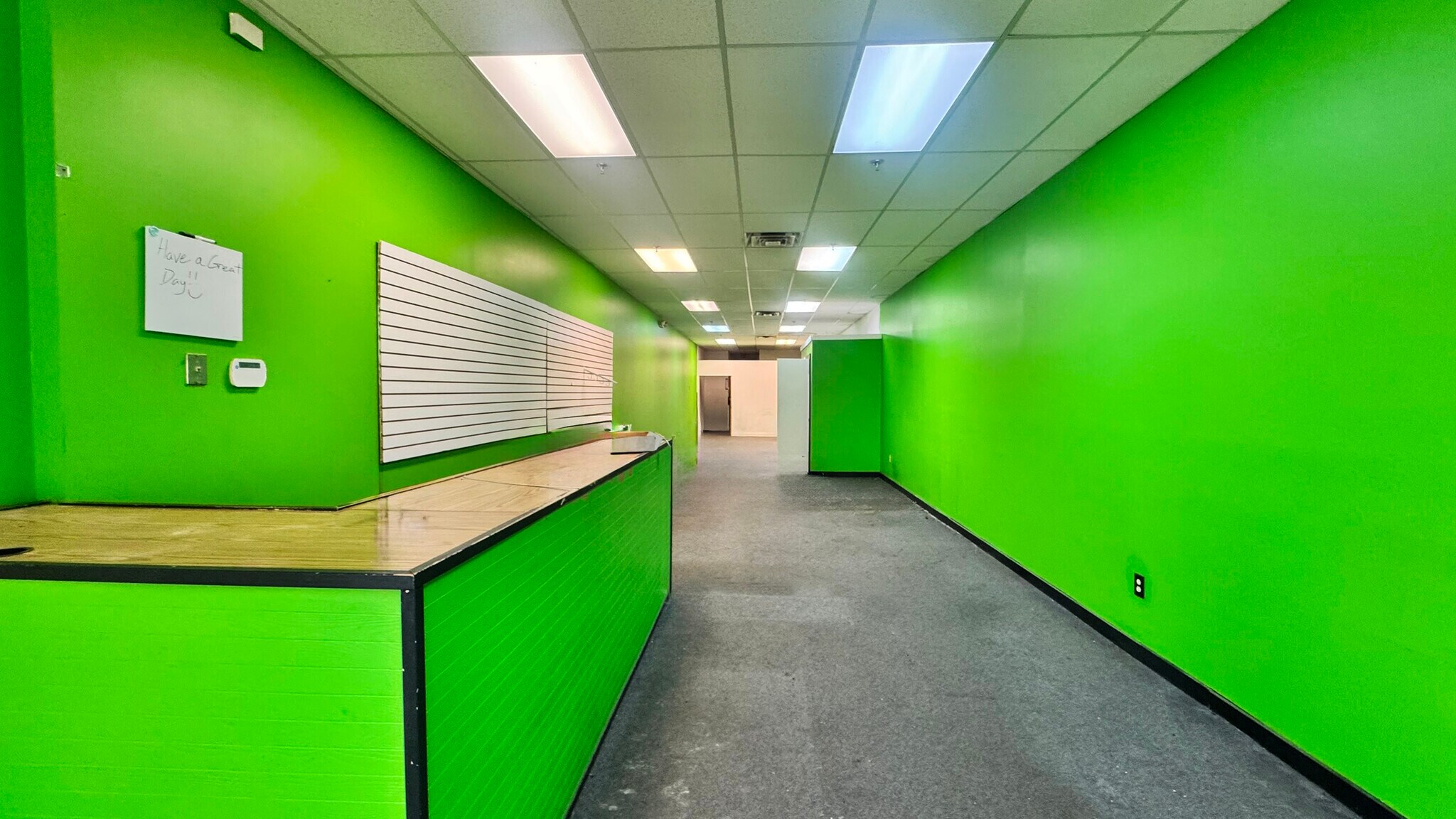 5420-5466 Beckley Rd, Battle Creek, MI à louer Photo intérieure- Image 1 de 3