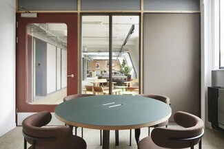 Plus de détails pour 80 Goswell Rd, Londres - Bureau à louer