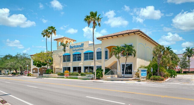 Plus de détails pour 601 N Federal Hwy, Boca Raton, FL - Commerce de détail à louer