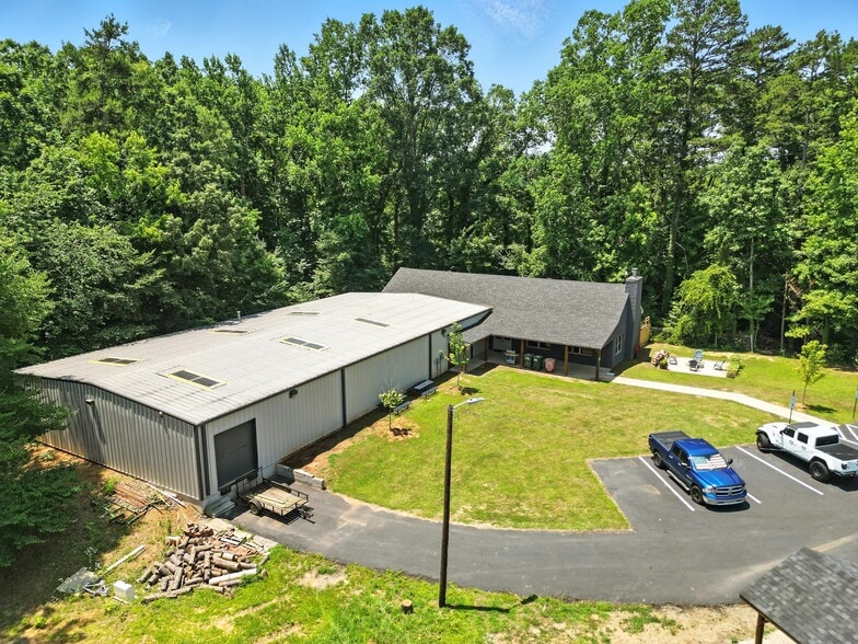 108 Beam Dr, Mooresville, NC for sale - Building Photo - Image 2 of 30
