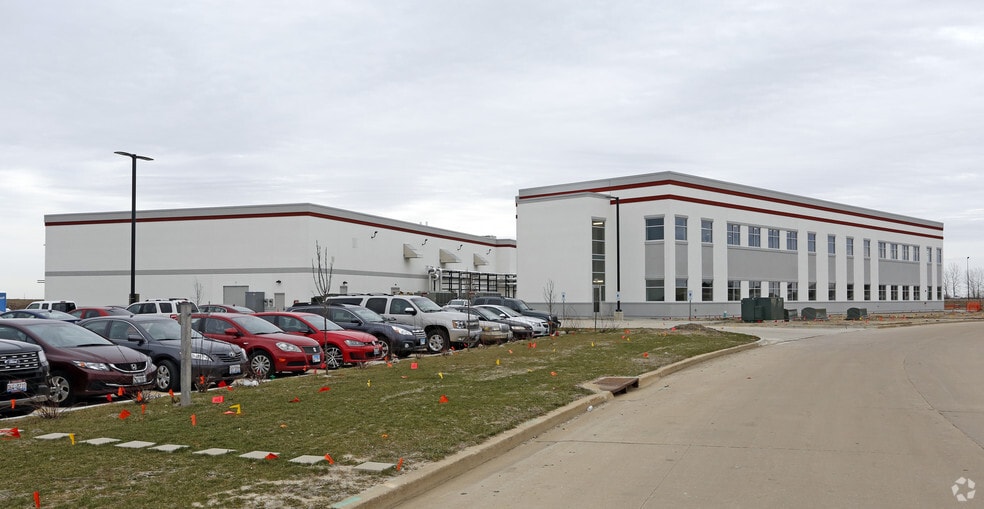 1604-1612 Rion Drive portfolio of 2 properties for sale on LoopNet.ca - Primary Photo - Image 1 of 1