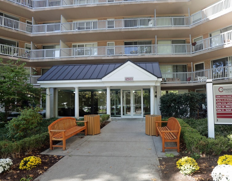 1425-1435 Bedford St, Stamford, CT à louer - Photo du bâtiment - Image 2 de 7