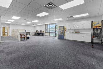 3834 S Emerson Ave, Indianapolis, IN for lease Interior Photo- Image 2 of 11