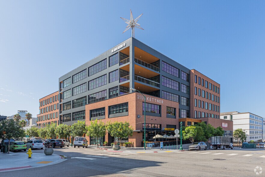 2100 Kettner Blvd, San Diego, CA à louer - Photo du bâtiment - Image 2 de 4