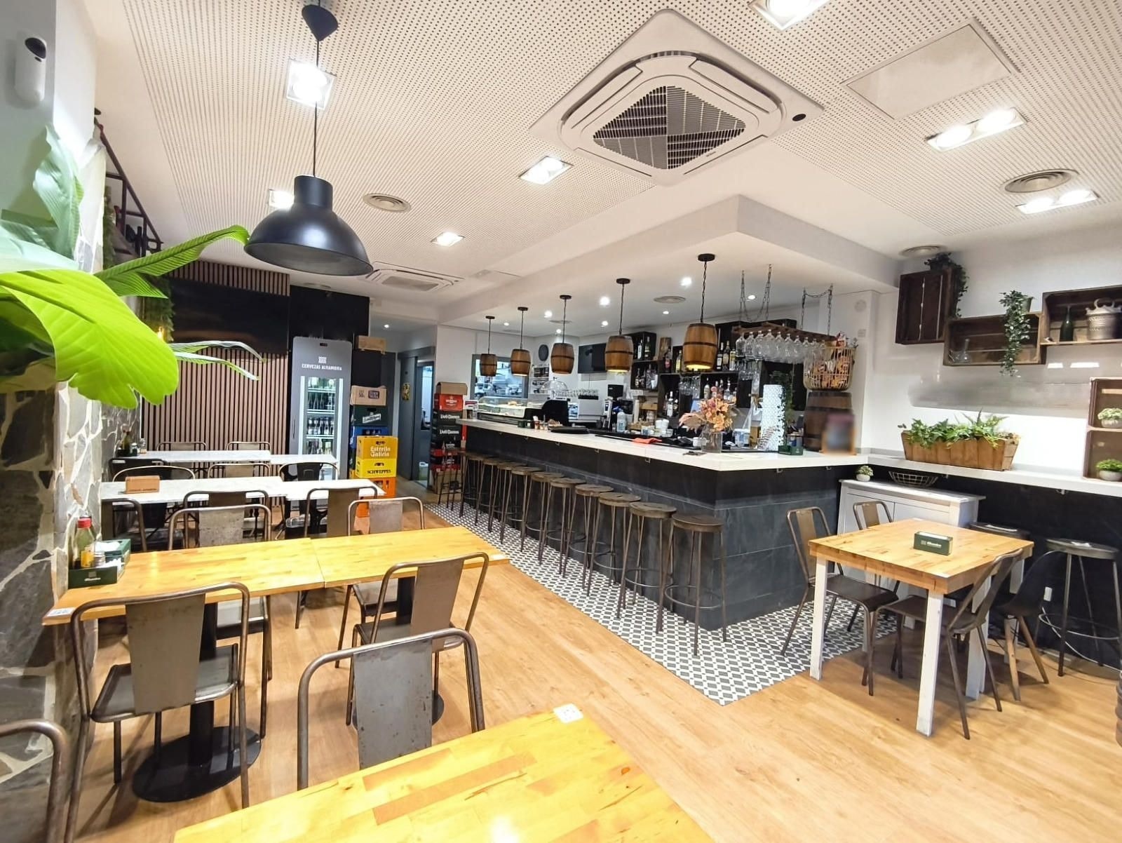 Commerce de détail dans Barcelone, Barcelona à louer Photo intérieure- Image 1 de 13