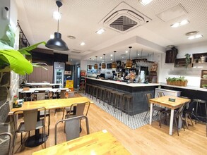 Commerce de détail dans Barcelone, Barcelona à louer Photo intérieure- Image 1 de 13