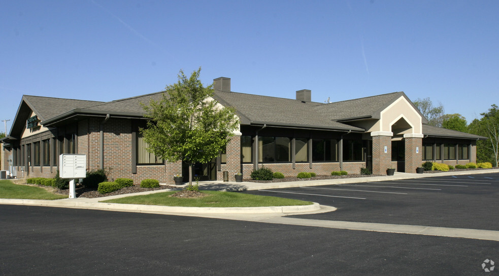 6011 W River Dr NE, Belmont, MI for lease - Building Photo - Image 3 of 7