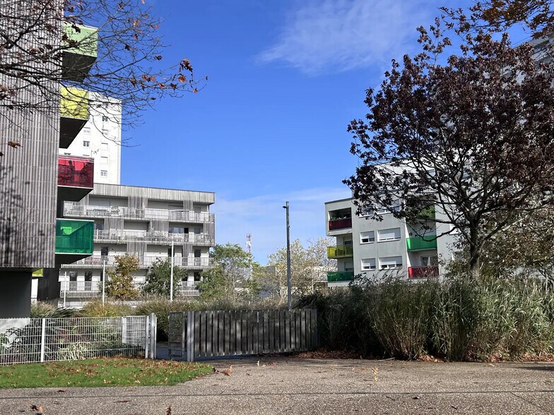 10 Rue Émile Eudes, Lorient à vendre - Photo du bâtiment - Image 2 de 6