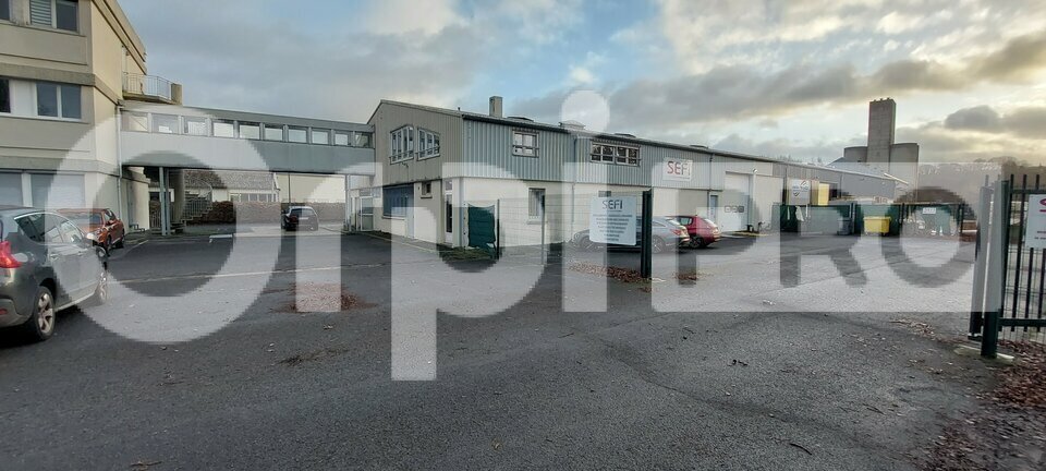 Flex in Nogent-sur-Oise for sale - Building Photo - Image 2 of 4