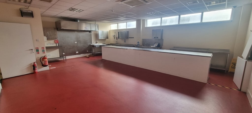 157-159 Broad St, Glasgow for lease Interior Photo- Image 1 of 2