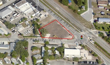 920-924 SE Dixie Hwy, Stuart, FL - Aerial map view