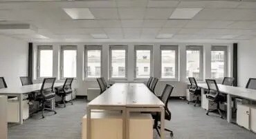 7 Rue De Chartres, Neuilly-sur-Seine for lease Building Photo- Image 1 of 6