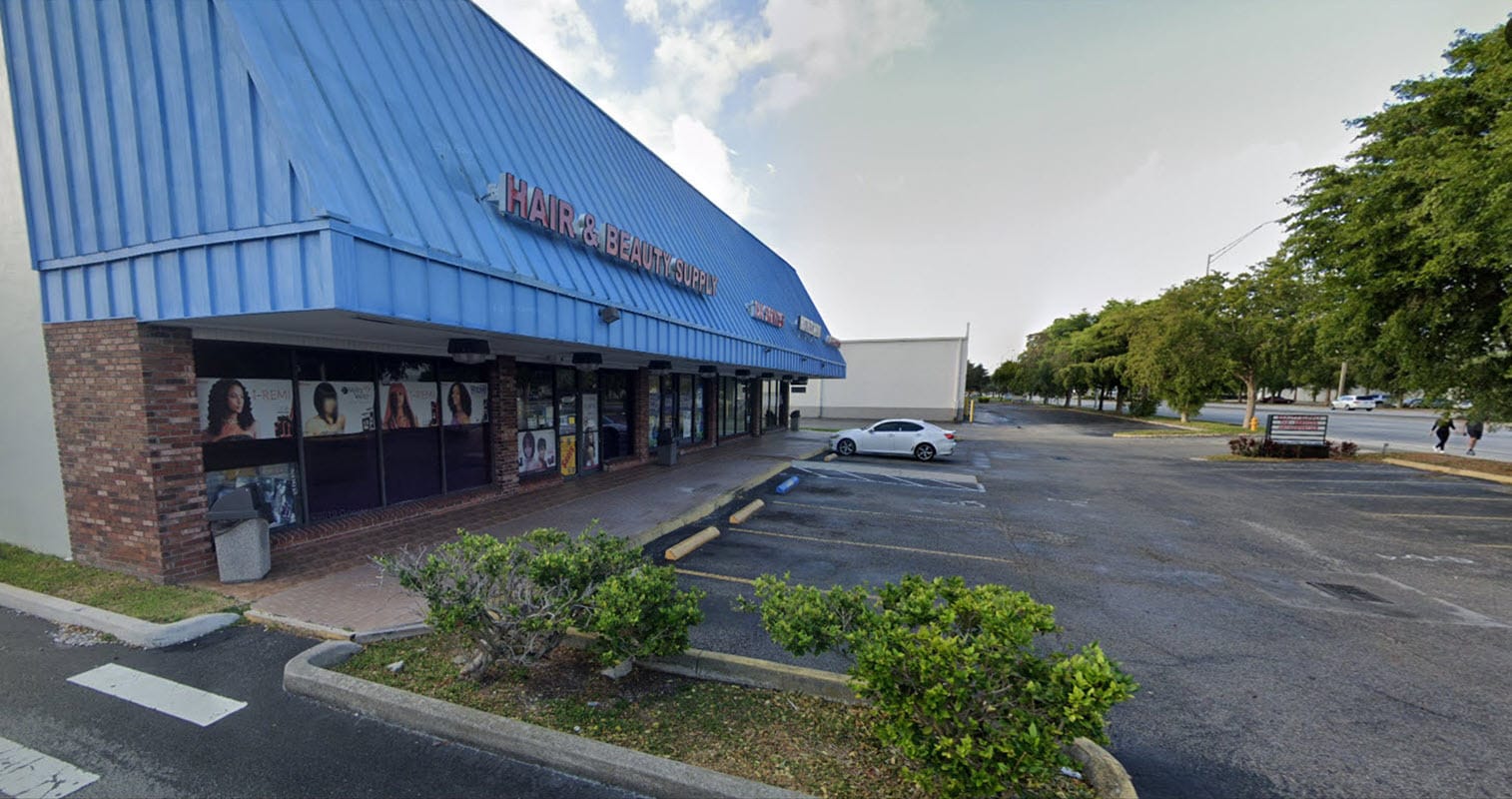 19485-19489 S Dixie Hwy, Cutler Bay, FL for lease Interior Photo- Image 1 of 3