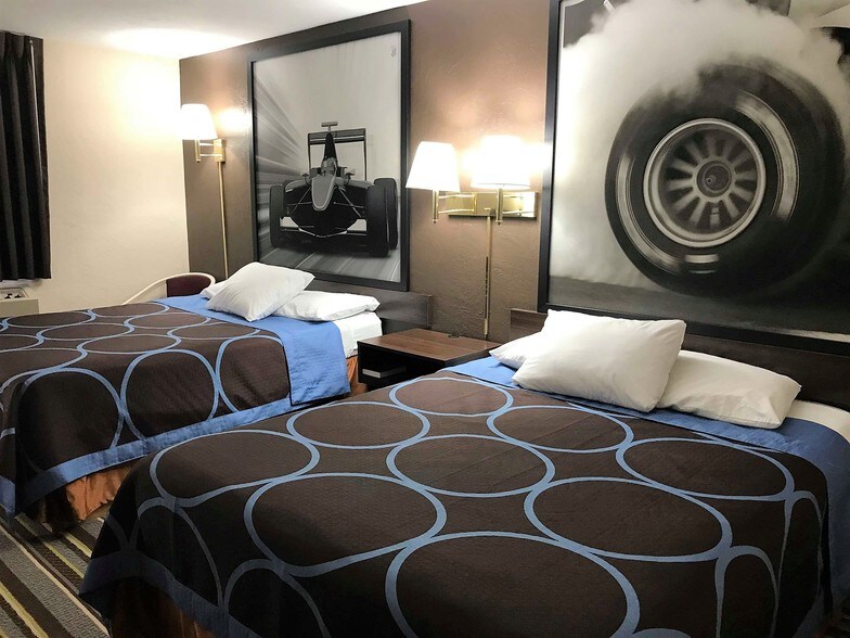 2943 Northview Cir, Shelton, WA à vendre - Photo intérieure - Image 3 de 10