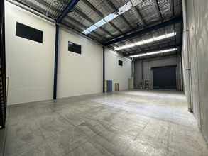 89 Cook St, Port Melbourne for lease Interior Photo- Image 2 of 5