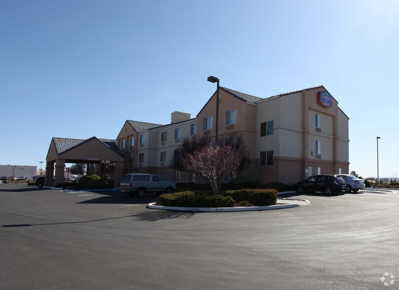 2101 Summit Ct, Las Cruces, NM à vendre - Photo du bâtiment - Image 2 de 2