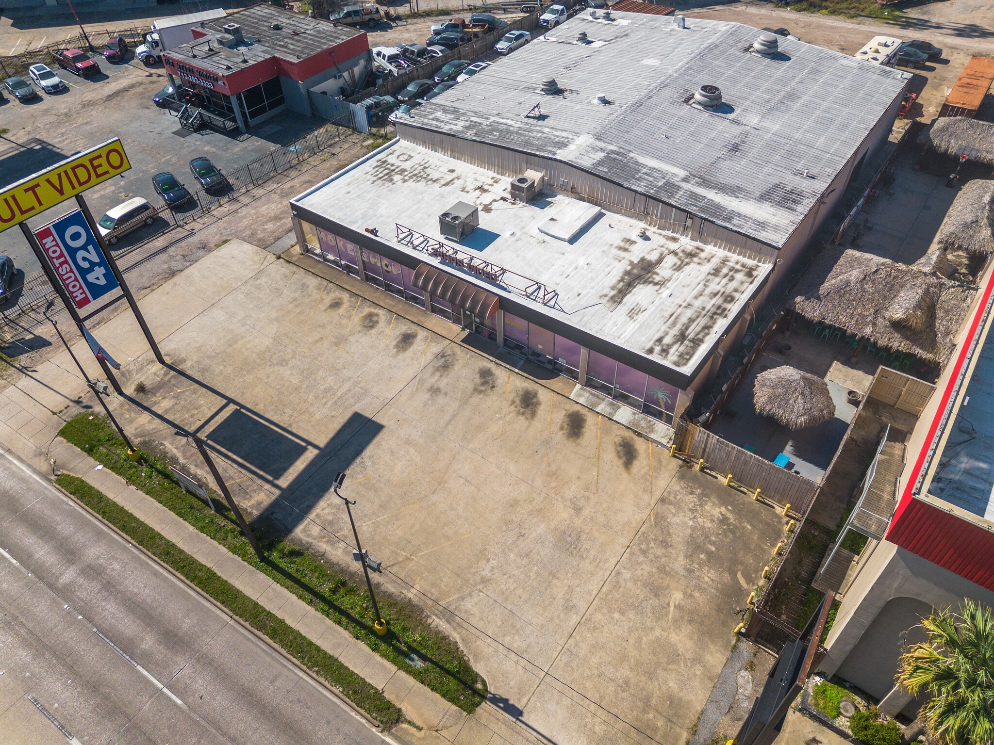 10550 Gulf Fwy, Houston, TX for lease Primary Photo- Image 1 of 7