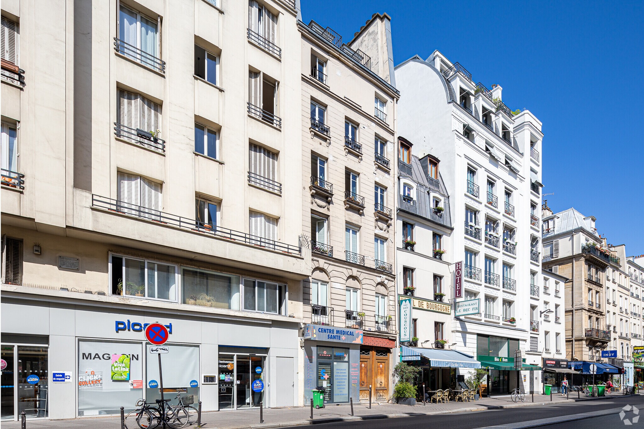 13 Rue Du Faubourg Saint-Martin, Paris à vendre Photo du bâtiment- Image 1 de 8