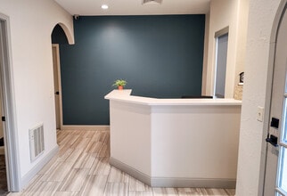 6212 S Pinnacle Pl, Sioux Falls, SD for lease Interior Photo- Image 1 of 16