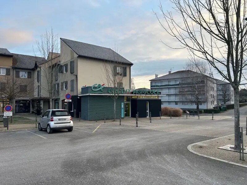 Retail in Condat-sur-Vienne for sale Building Photo- Image 1 of 4