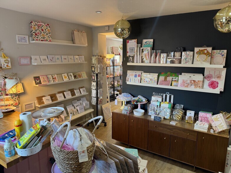 High St, Maidenhead à louer - Photo du bâtiment - Image 2 de 4