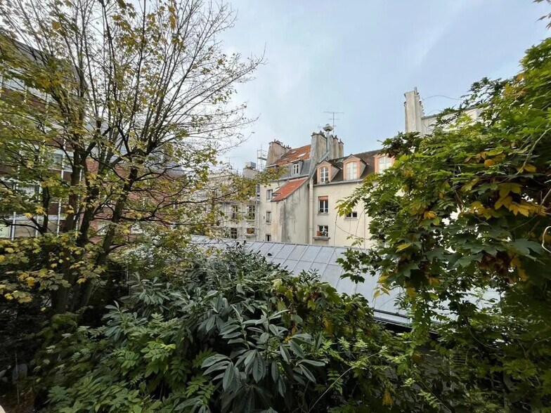 85 Rue Mouffetard, Paris à louer - Photo du bâtiment - Image 3 de 14