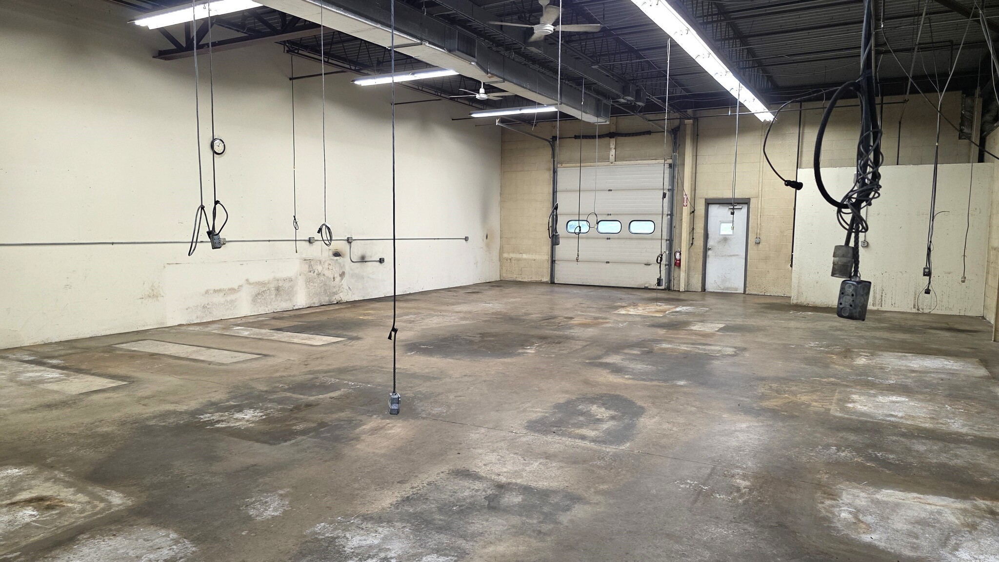 1486 Highland Ave, Cheshire, CT for lease Interior Photo- Image 1 of 6