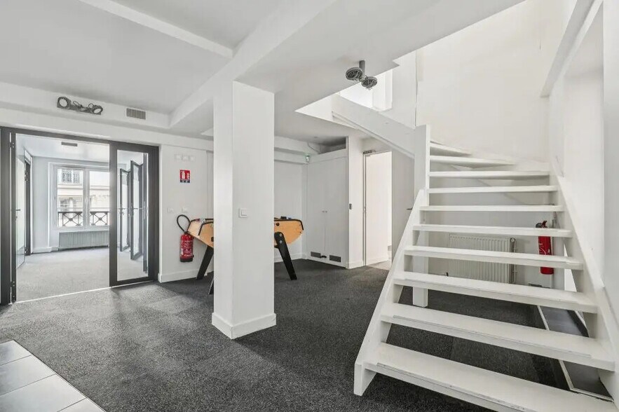 3 Rue De La Bourse, Paris à louer - Photo du bâtiment - Image 1 de 12