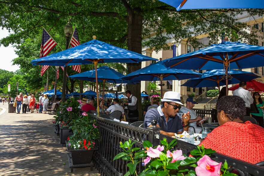 1455 Pennsylvania Ave NW, Washington, DC à louer - Photo du bâtiment - Image 2 de 2