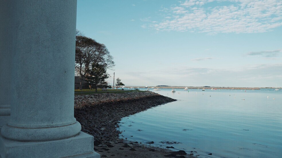 89 Court St, Plymouth, MA à louer - Vidéo sur l’inscription commerciale - Image 2 de 10