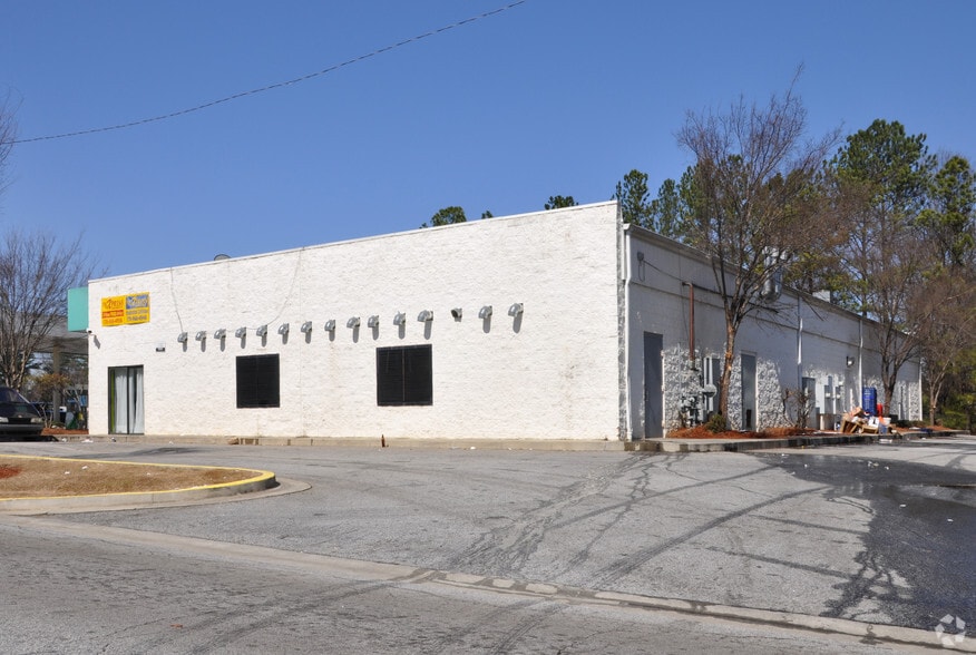 6716 Tara Blvd, Jonesboro, GA for lease - Building Photo - Image 3 of 8