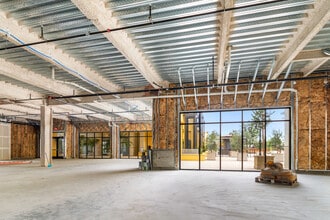 10000 Bolsa Ave, Westminster, CA for lease Interior Photo- Image 2 of 22