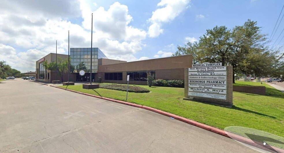 4000 Garth Rd, Baytown, TX for sale - Primary Photo - Image 2 of 76