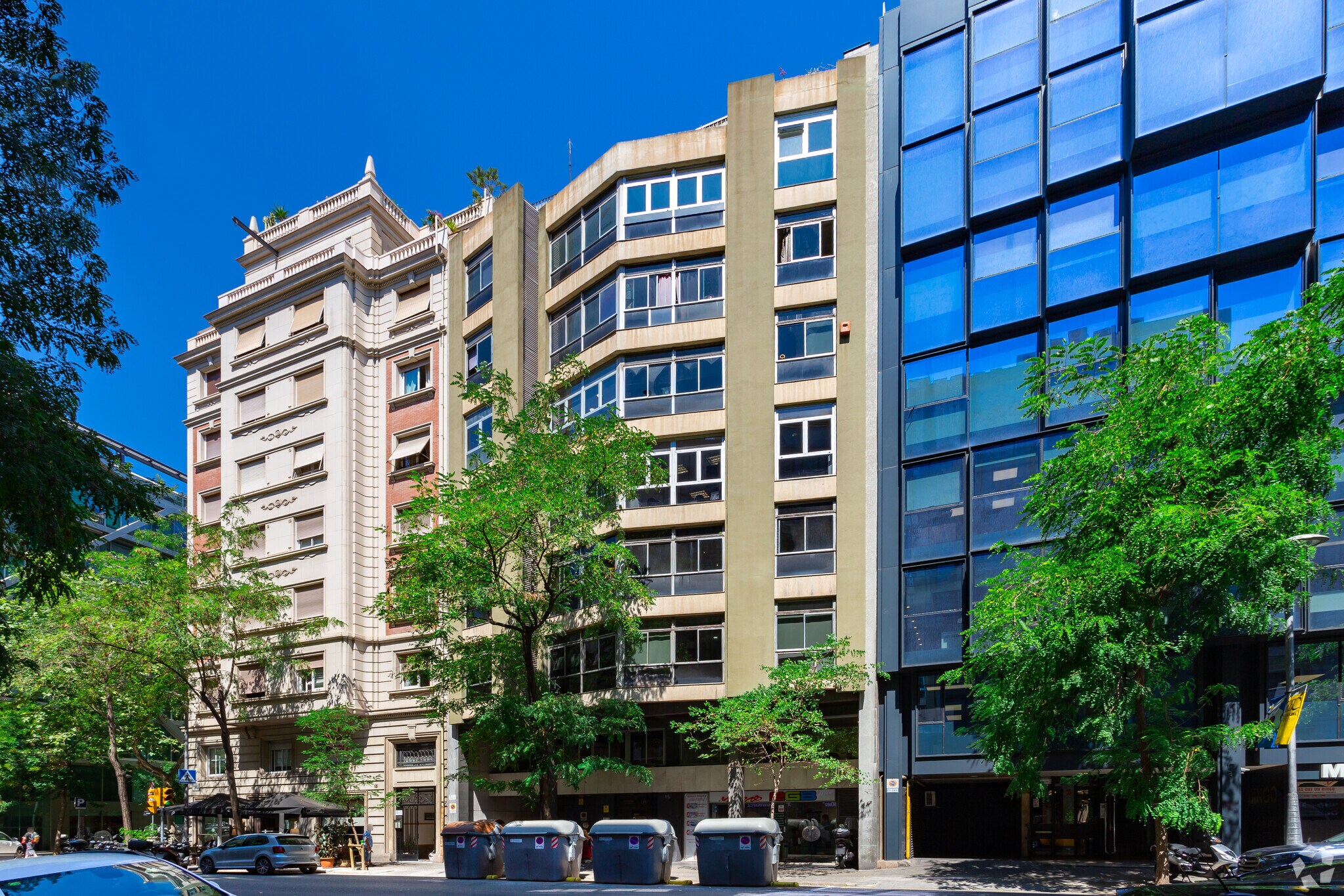 Bureau dans Barcelone, Barcelona à louer Photo principale- Image 1 de 7