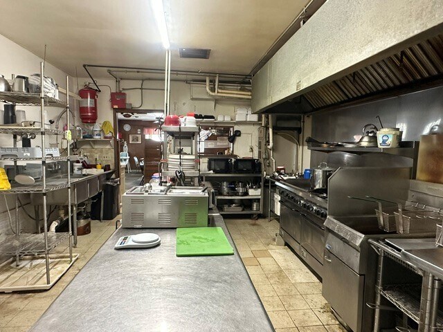 218 Main st, Beemer, NE à vendre - Photo du bâtiment - Image 2 de 9