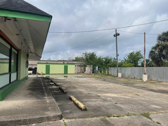 7100 Downman Rd, New Orleans, LA à vendre - Photo du bâtiment - Image 2 de 27