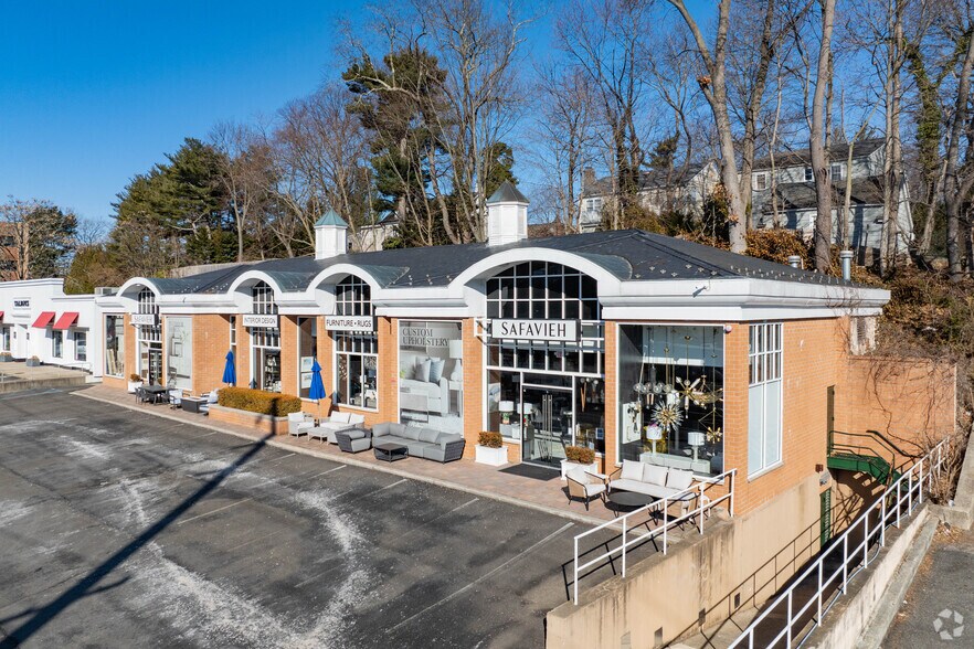 1649 Northern Blvd, Manhasset, NY à louer - Photo du bâtiment - Image 2 de 4