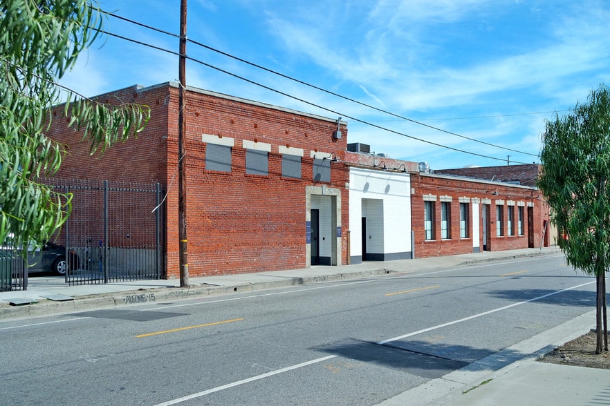 650 S Santa Fe Ave, Los Angeles, CA for lease - Building Photo - Image 1 of 10