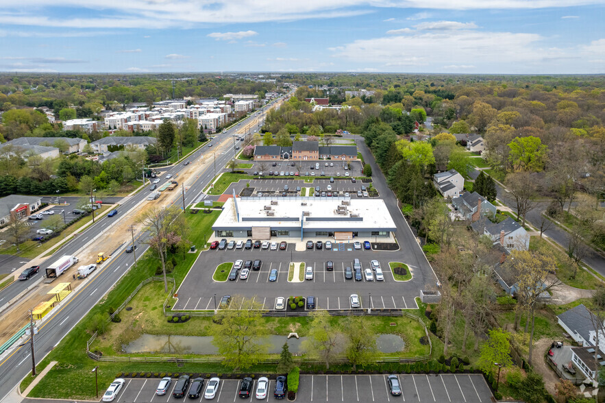 1945 Route 70 E, Cherry Hill, NJ for lease - Building Photo - Image 3 of 4