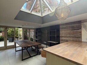 55 Market Pl, Kings Lynn for lease Interior Photo- Image 1 of 3