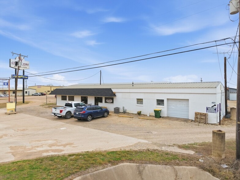 473 S McLennan Dr, Elm Mott, TX for lease - Primary Photo - Image 1 of 8