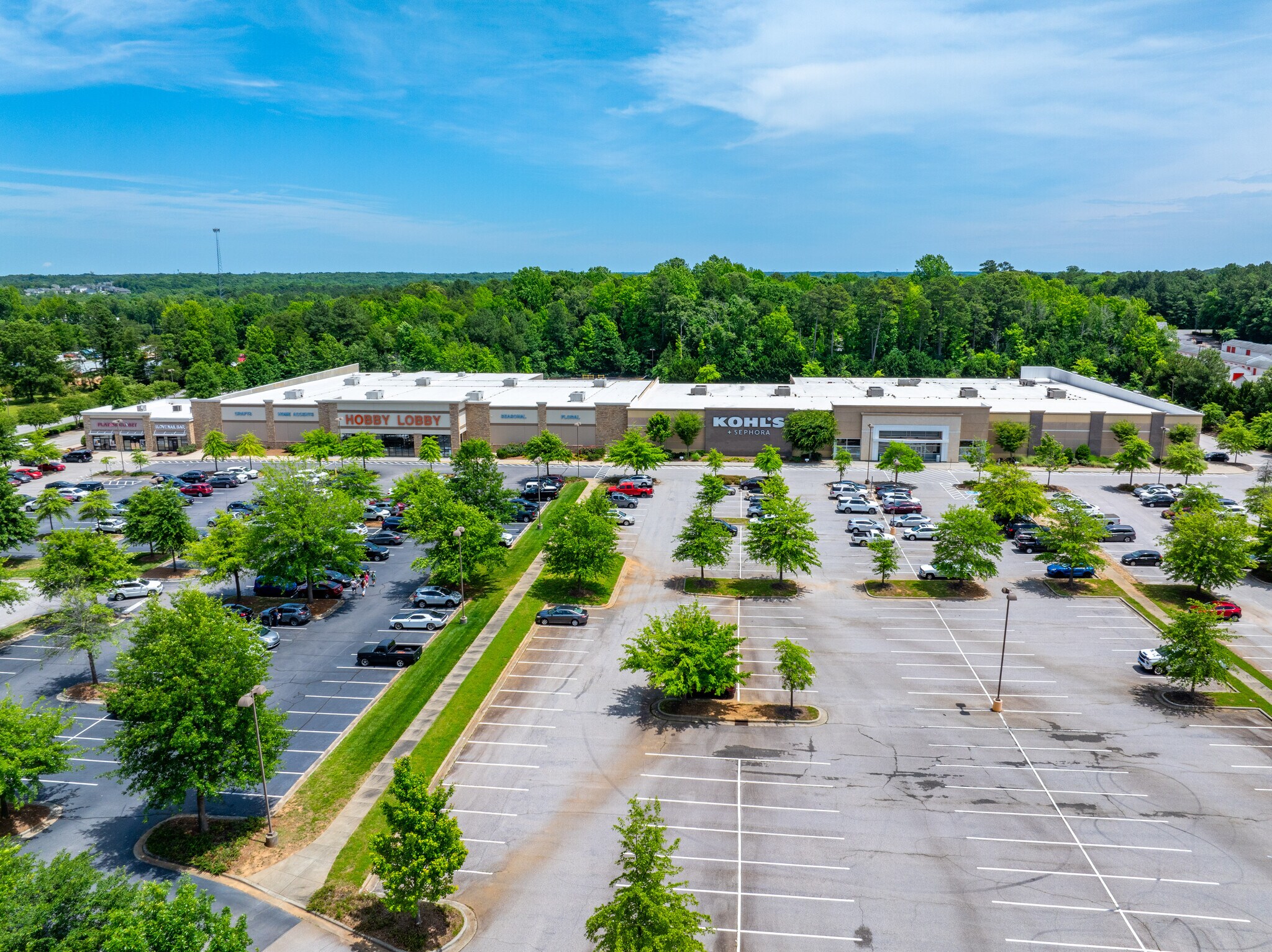 Hobby Lobby & Kohl’s portfolio of 2 properties for sale on LoopNet.ca Building Photo- Image 1 of 7