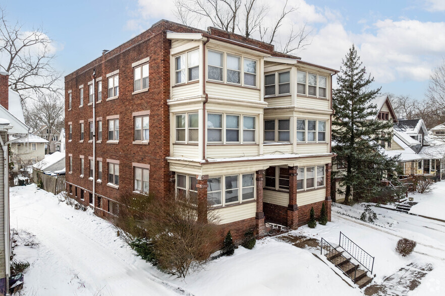 1084 Jefferson Ave, Akron, OH for sale - Primary Photo - Image 1 of 1