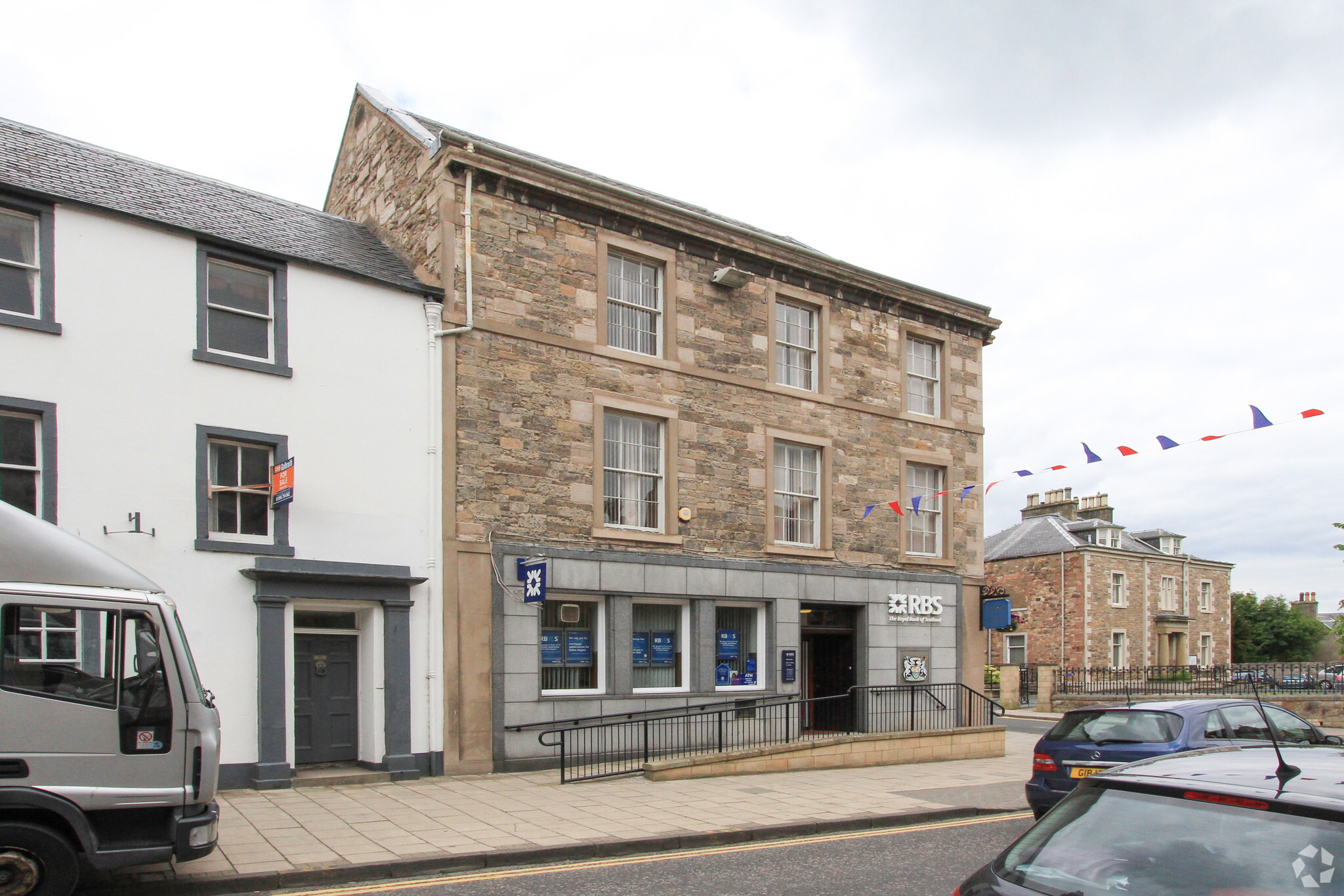 38-40 High St, Jedburgh for sale Primary Photo- Image 1 of 9