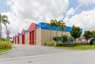 Plus de détails pour 13991 SW 143rd Ct, Miami, FL - Industriel à louer