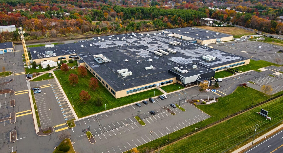383 Middle St, Bristol, CT for lease - Building Photo - Image 2 of 5