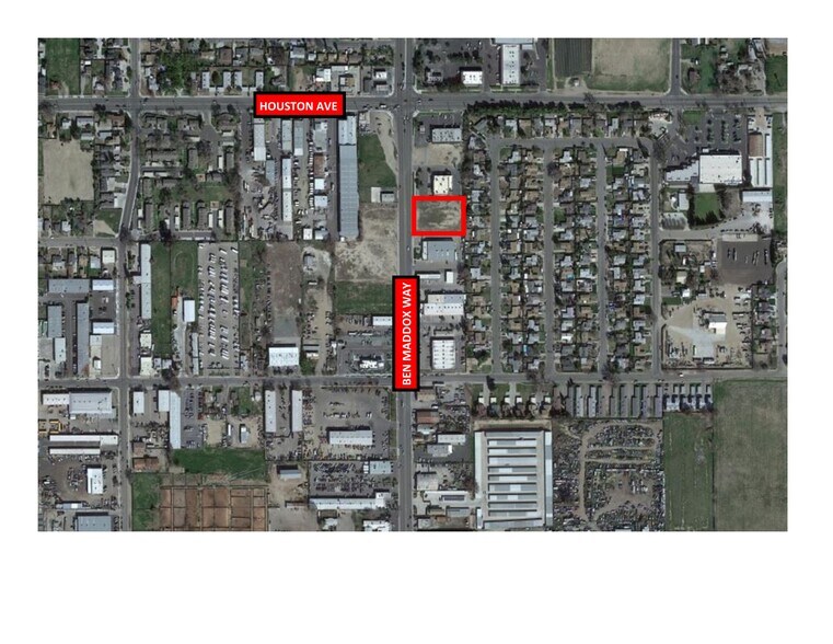 1250 N Ben Maddox Way, Visalia, CA à vendre - Photo du bâtiment - Image 2 de 2