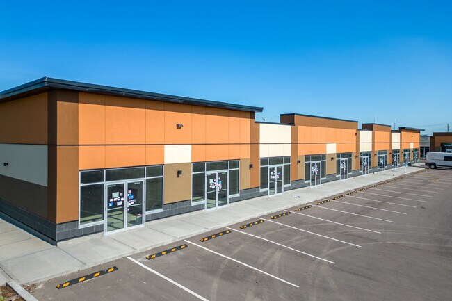 Plus de détails pour 4058 109 Ave NE, Calgary, AB - Commerce de détail à vendre